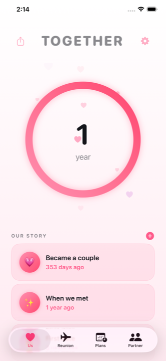 The LoveClock home screen: a gradient ring around a large day count.
